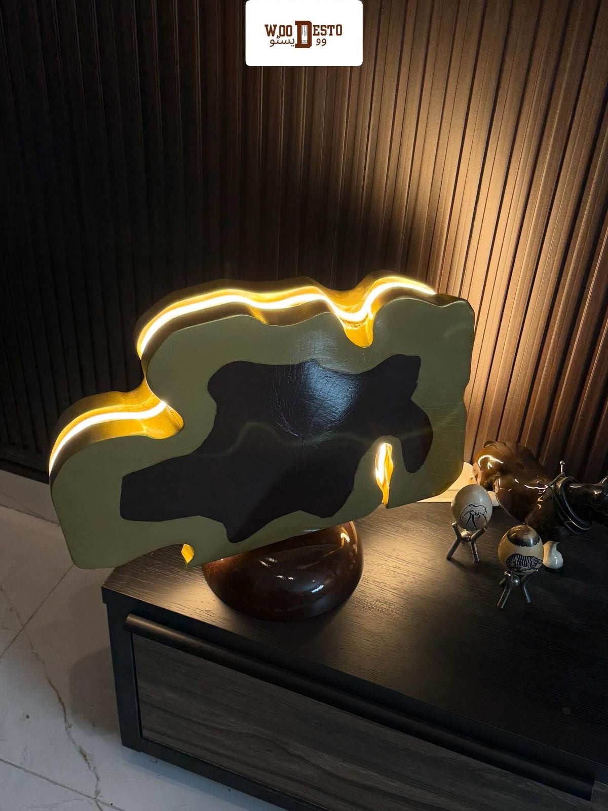"Aurora Log Lamp"