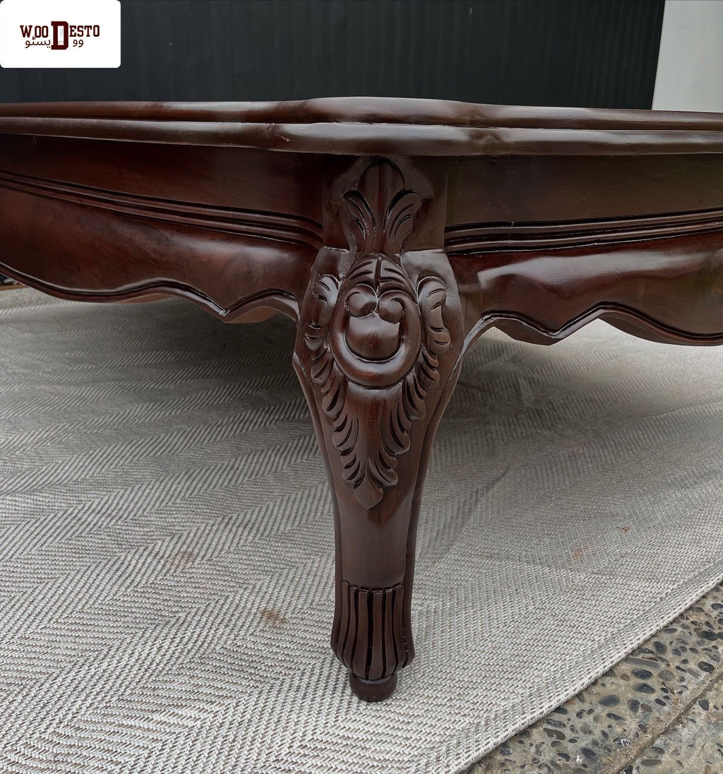 "Victorian Grandeur" Centre Table