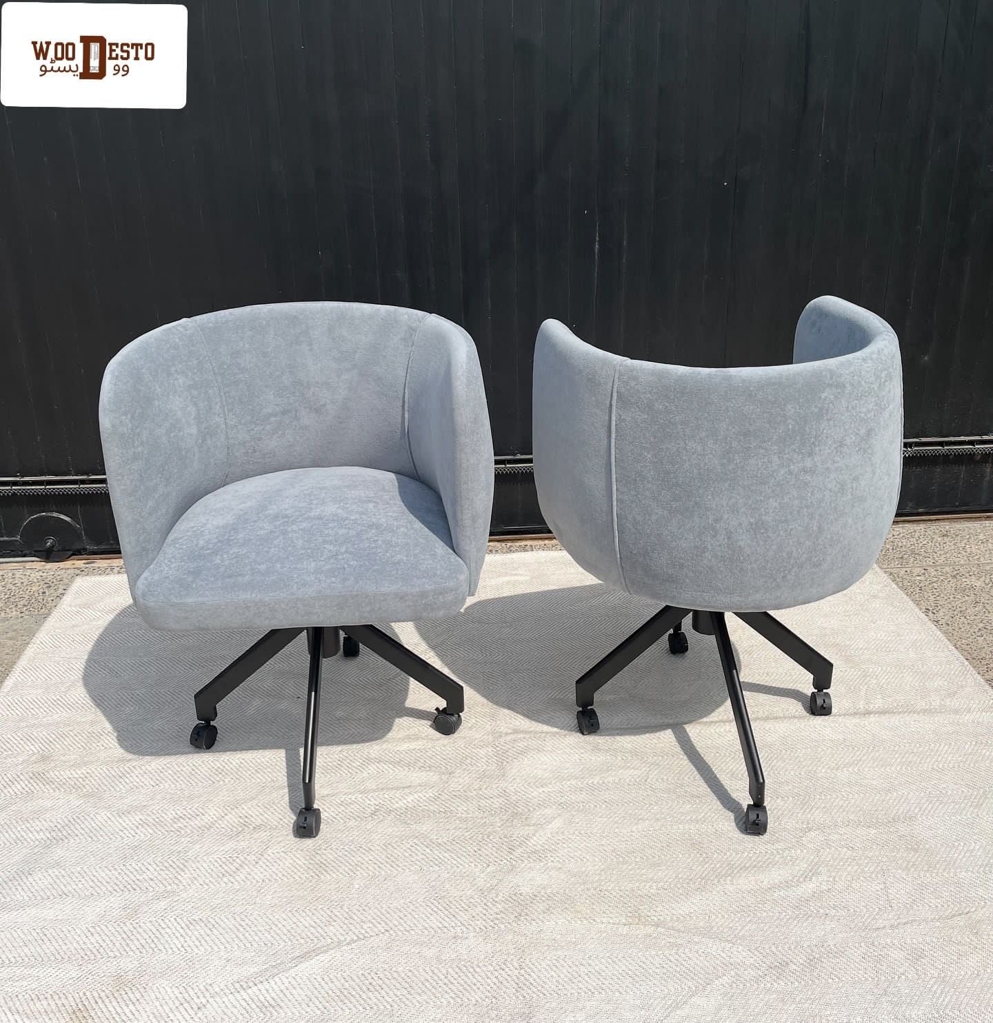 "Arcella Meeting Chair"